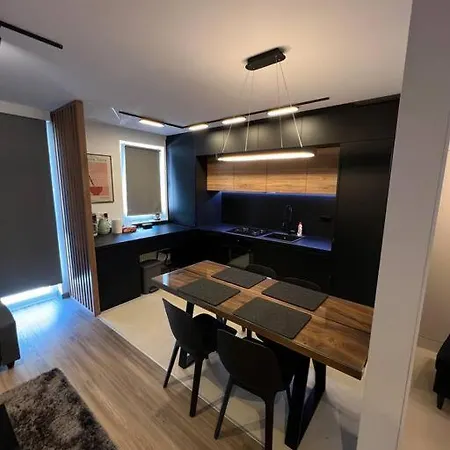 Appartamento Urban Plaza Business Apartment