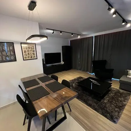 Urban Plaza Business Apartment Appartamento *